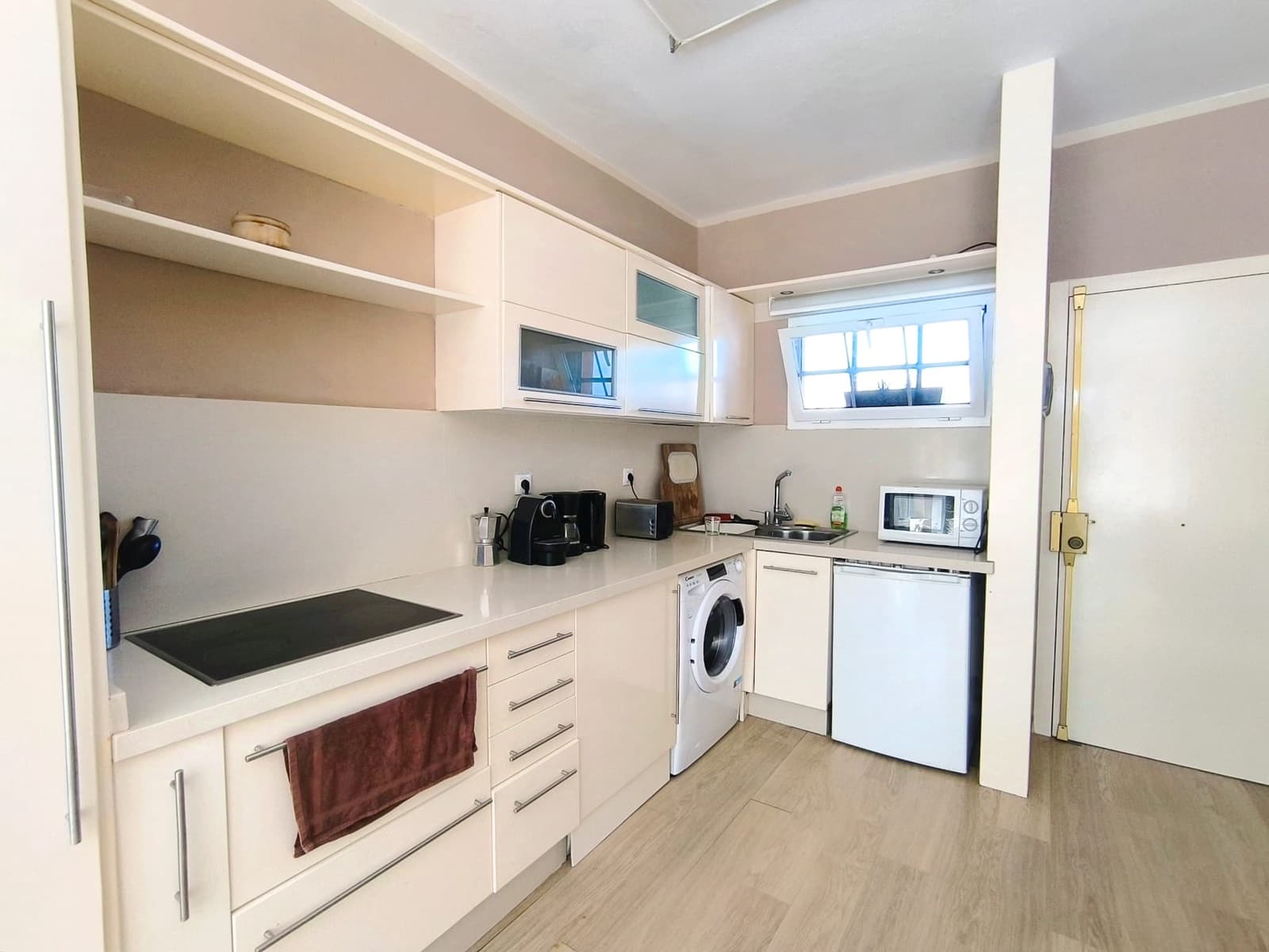 1 bedroom Studio for rent in Bahia Feliz - € 900 (Ref: 8661531)