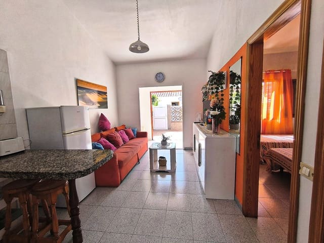 1 Zimmer Bungalow zu verkaufen in Playa del Inglés, San Bartolomé de Tirajana mit Pool - 299.000 € (Ref: 8676777)