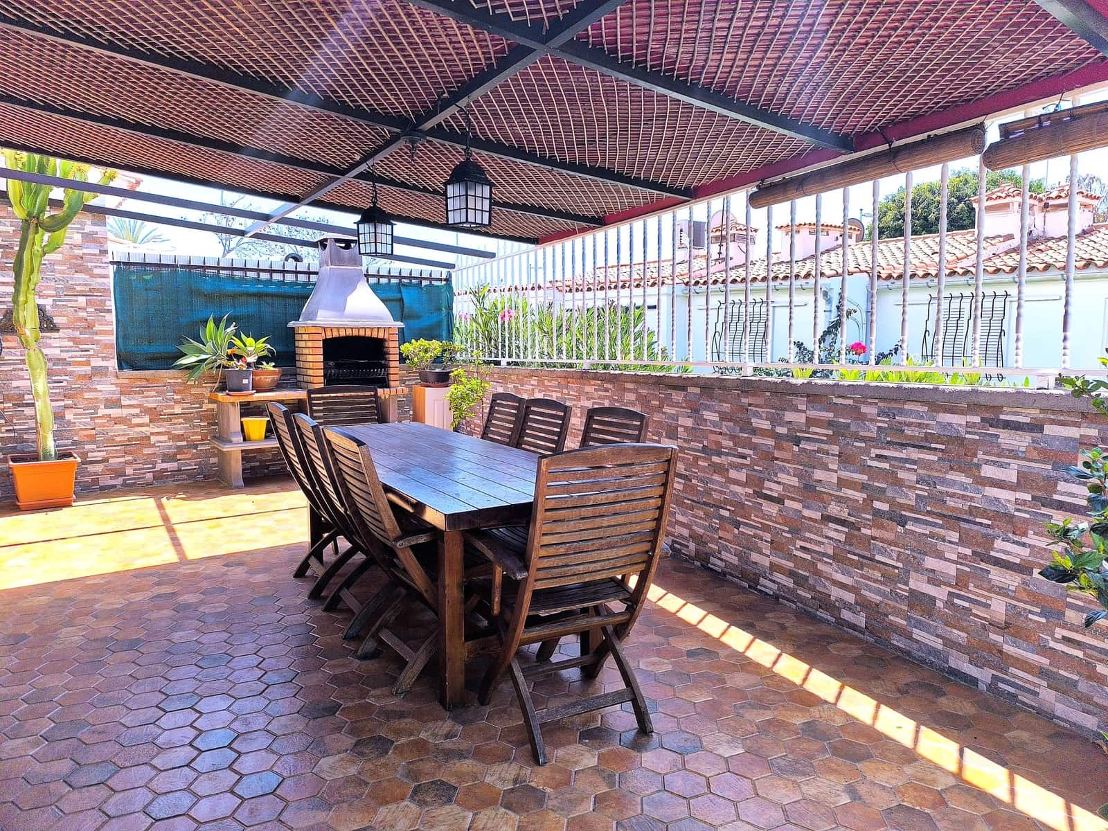 2 soveværelse Bungalow til salg i Playa del Ingles med swimmingpool - € 550.000 (Ref: 8923032)