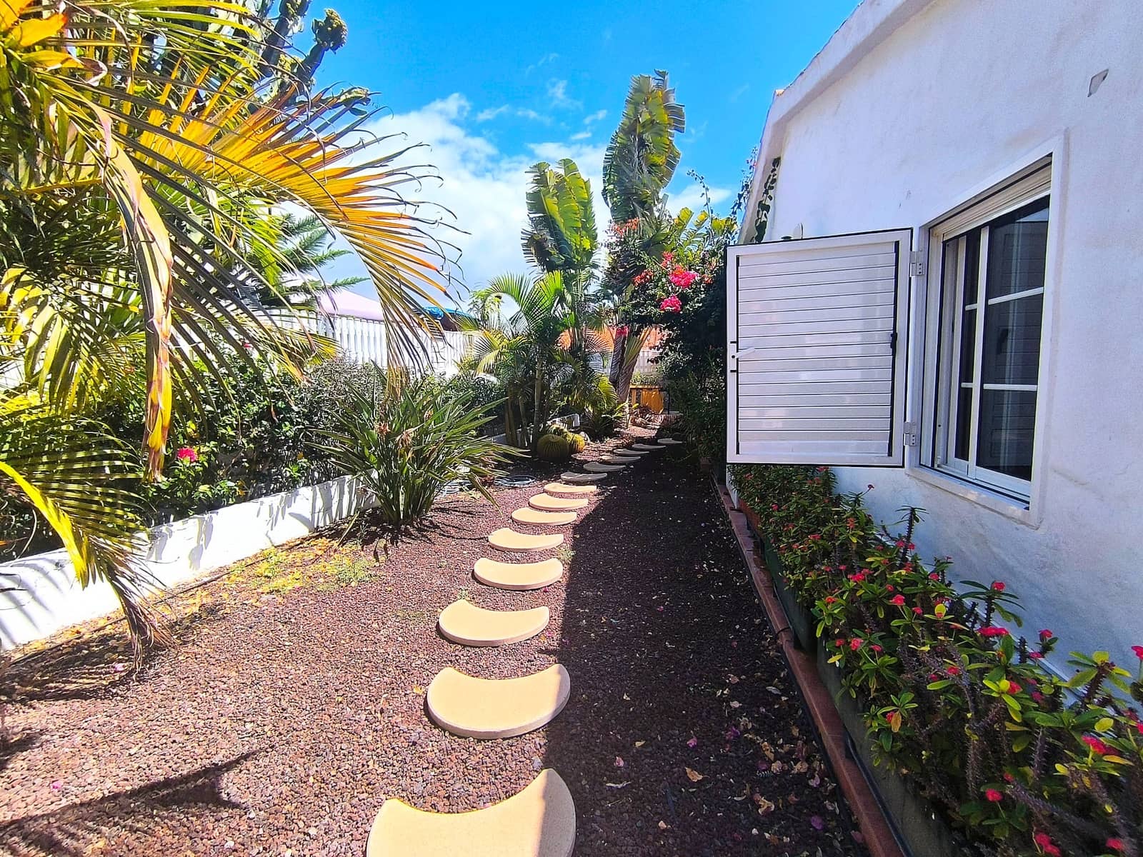 2 soverom Bungalow til salgs i Playa del Ingles med svømmebasseng - € 450 000 (Ref: 8923033)