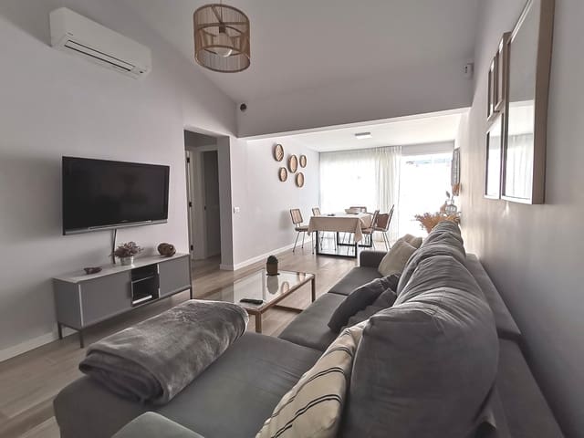 3 soveværelse Bungalow til leje i Playa del Inglés, San Bartolomé de Tirajana med swimmingpool - € 2.300 (Ref: 8938041)