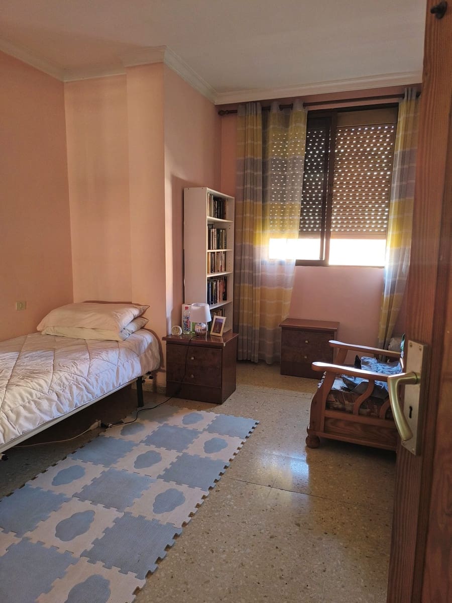 4 soveværelse Lejlighed til salg i San Fernando - € 380.000 (Ref: 9219187)