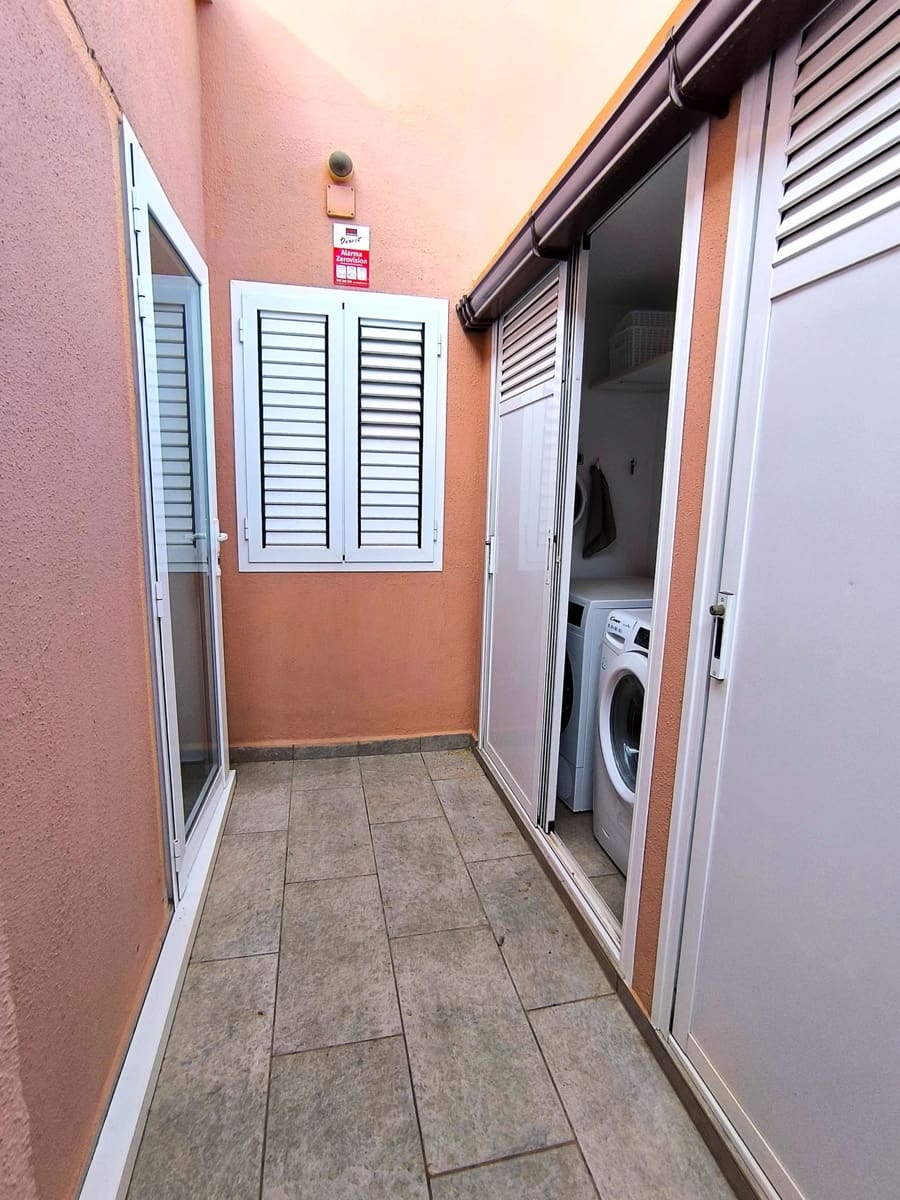 2 soveværelse Bungalow til salg i Maspalomas med swimmingpool - € 388.000 (Ref: 9340219)
