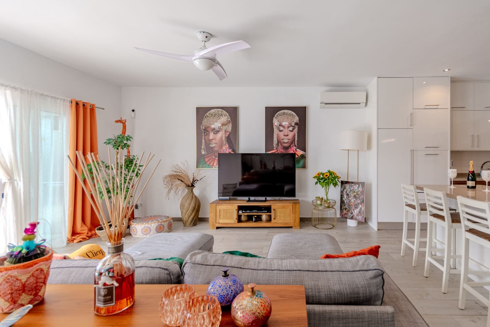 4 chambre Villa/Maison Mitoyenne à vendre à Maspalomas avec piscine - 695 000 € (Ref: 9352163)