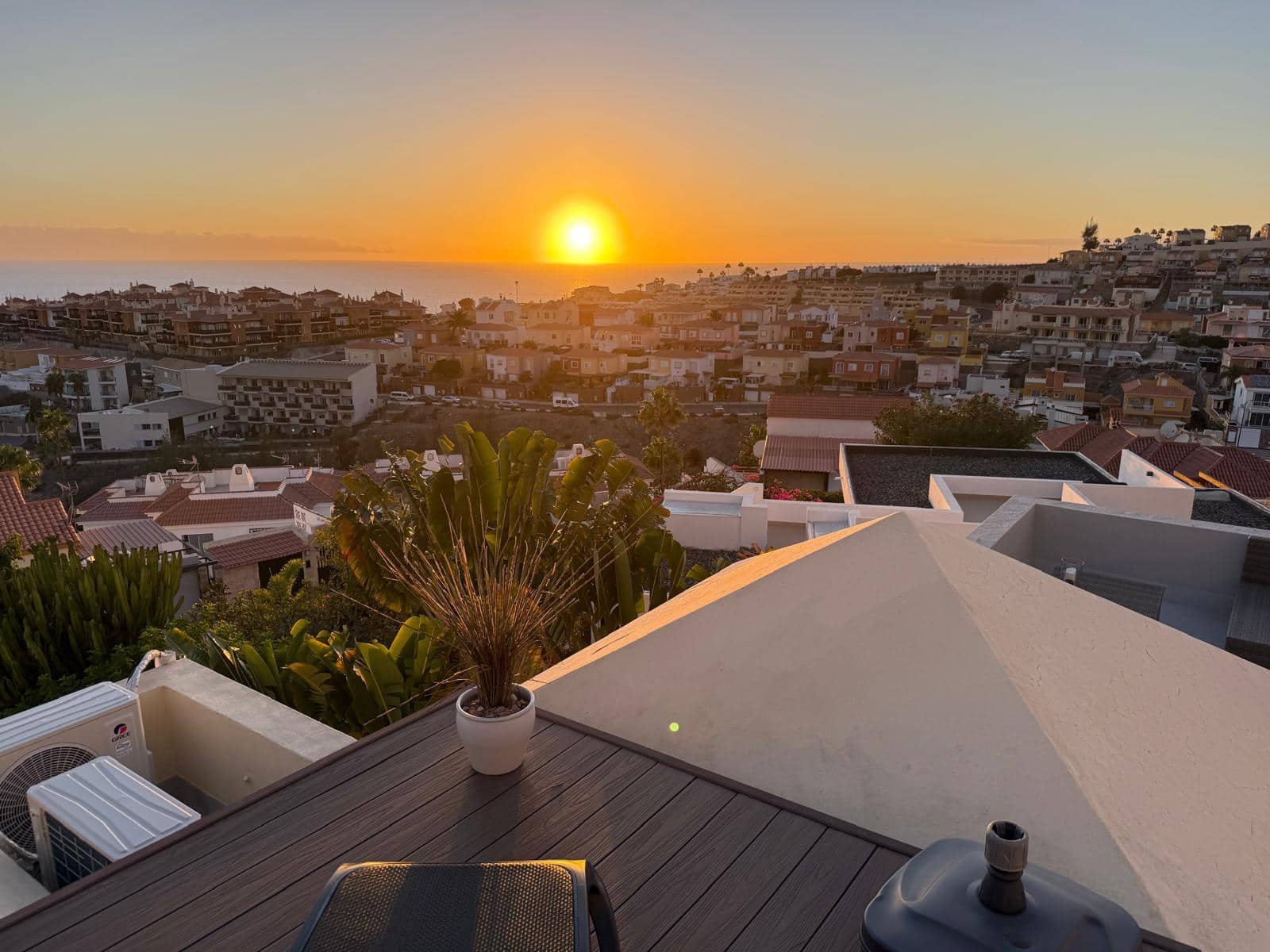 3 slaapkamer Rijtjeshuis te koop in Arguineguin - € 527.000 (Ref: 9388543)