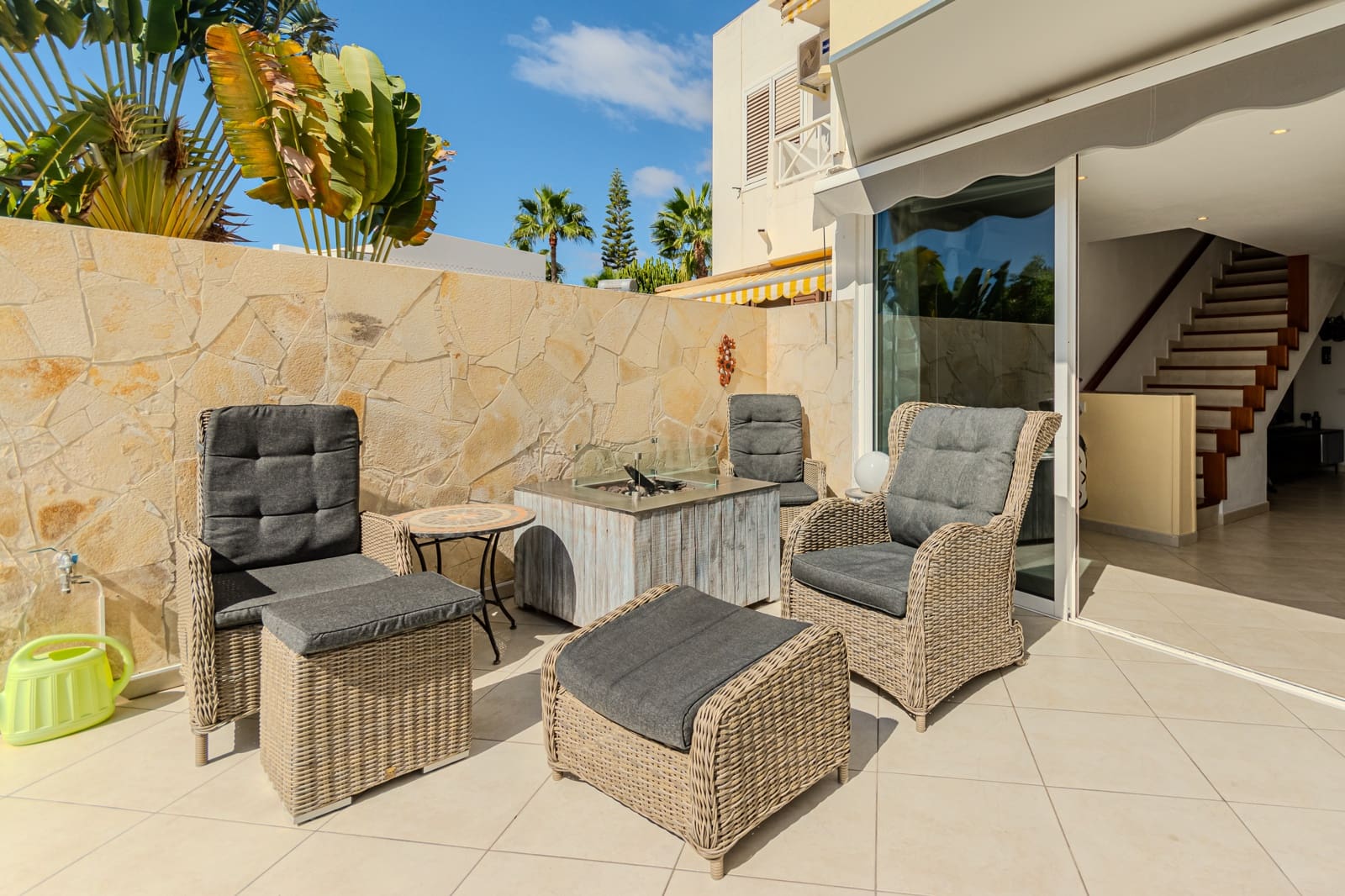 3 slaapkamer Rijtjeshuis te koop in Arguineguin - € 527.000 (Ref: 9388543)