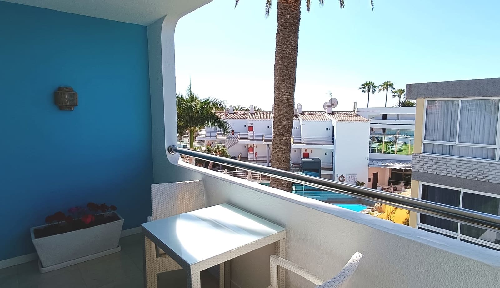 1 bedroom Apartment for sale in Playa del Ingles with pool - € 340,000 (Ref: 9438893)