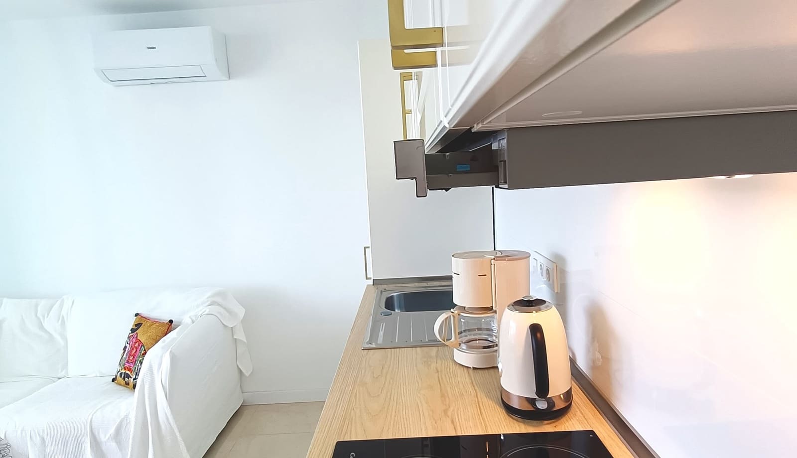 1 bedroom Apartment for sale in Playa del Ingles with pool - € 340,000 (Ref: 9438893)