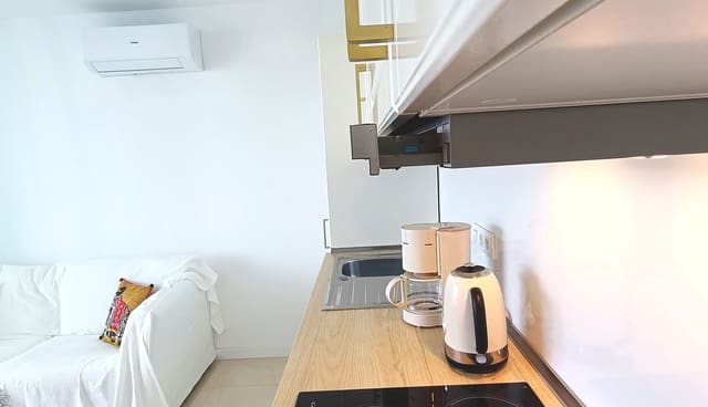 1 soveværelse Lejlighed til salg i Playa del Inglés, San Bartolomé de Tirajana med swimmingpool - € 340.000 (Ref: 9438893)