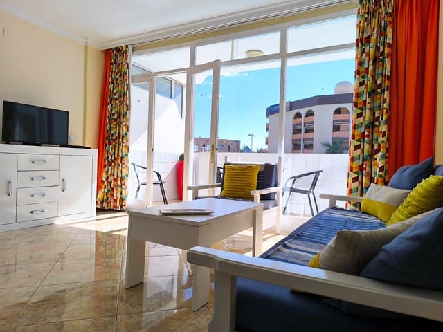 1 chambre Appartement à vendre à Playa del Inglés, San Bartolomé de Tirajana avec piscine - 159 900 € (Ref: 9529056)