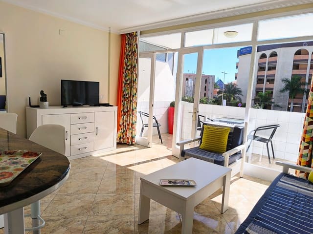 1 chambre Appartement à vendre à Playa del Inglés, San Bartolomé de Tirajana avec piscine - 159 900 € (Ref: 9529056)