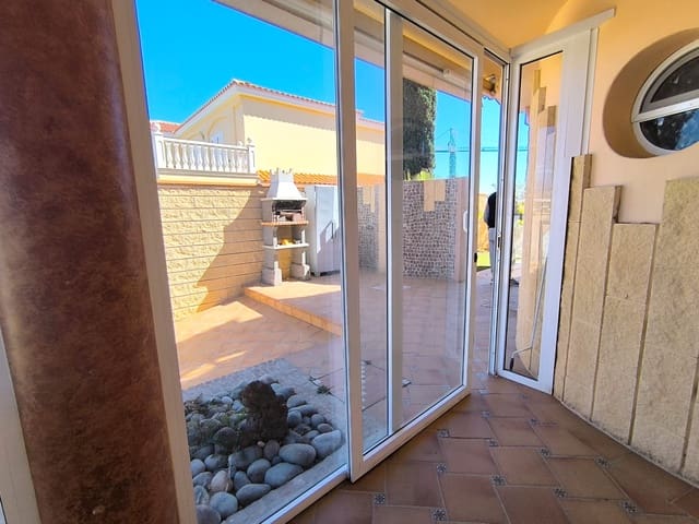 3 Zimmer Villa zu verkaufen in Meloneras, San Bartolomé de Tirajana mit Pool - 787.500 € (Ref: 9603478)