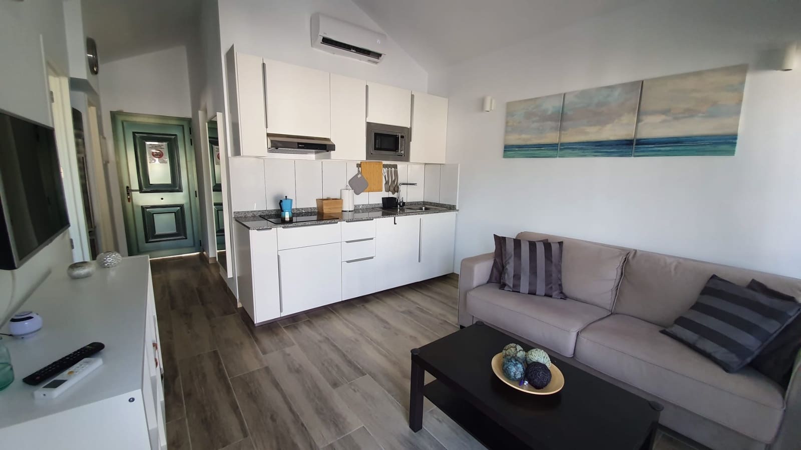 2 slaapkamer Bungalow te huur in Maspalomas - € 1.300 (Ref: 9646243)