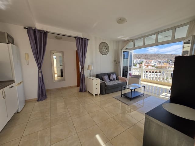 2 quarto Apartamento para arrendar em Arguineguín, Mogán com piscina - 1 300 € (Ref: 9646244)