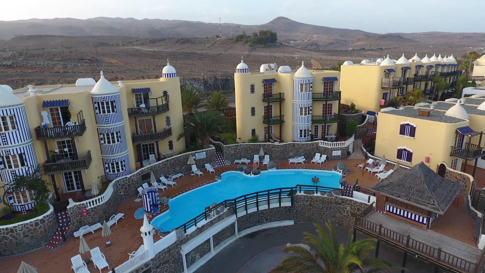 2 camera da letto Bungalow in vendita in Bahia Feliz con piscina garage - 640.000 € (Rif: 9823893)