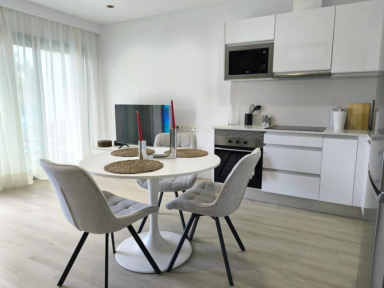 2 bedroom Apartment for rent in Arguineguin with garage - € 1,690 (Ref: 9850405)