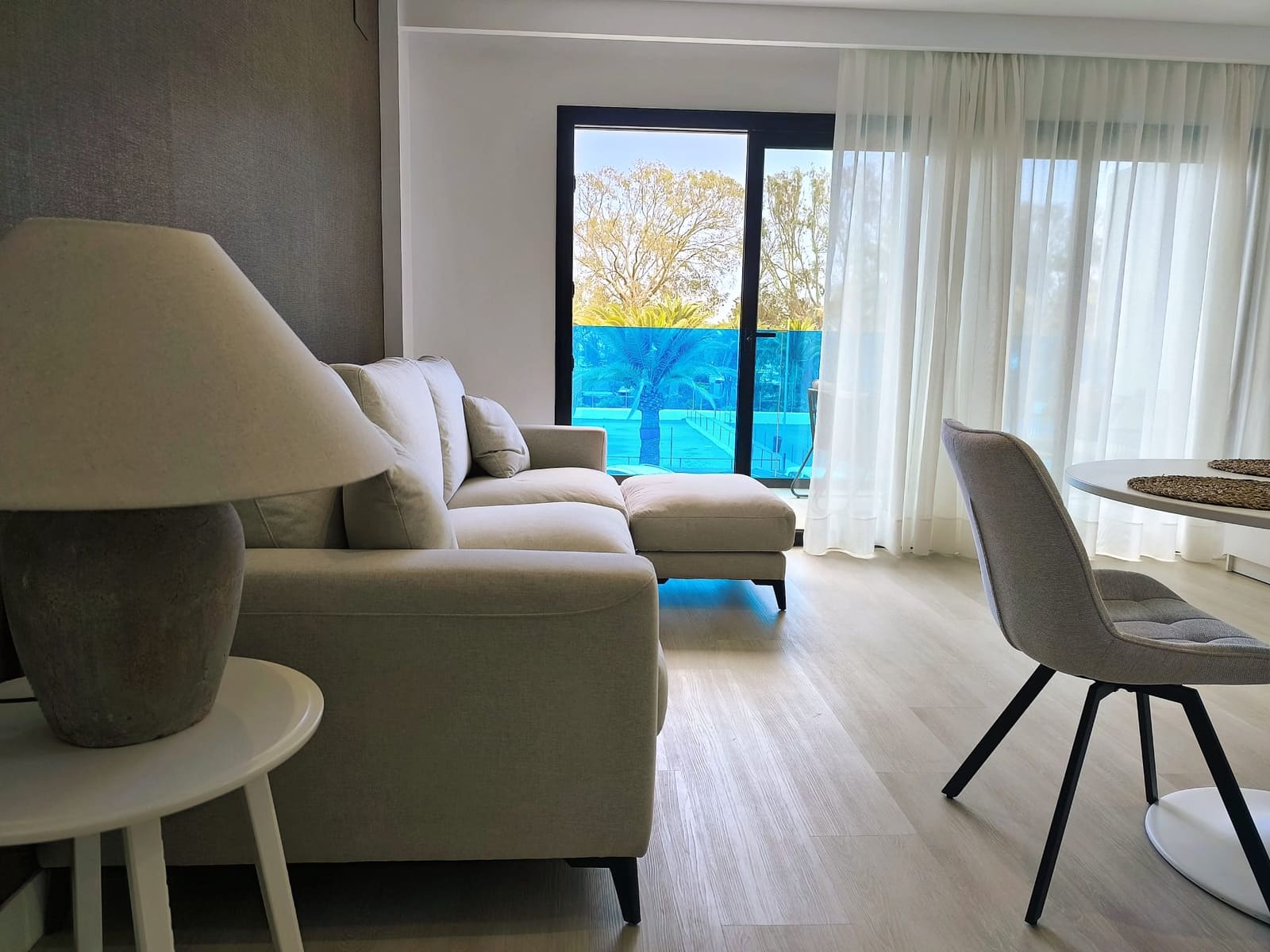 2 bedroom Apartment for rent in Arguineguin with garage - € 1,690 (Ref: 9850405)