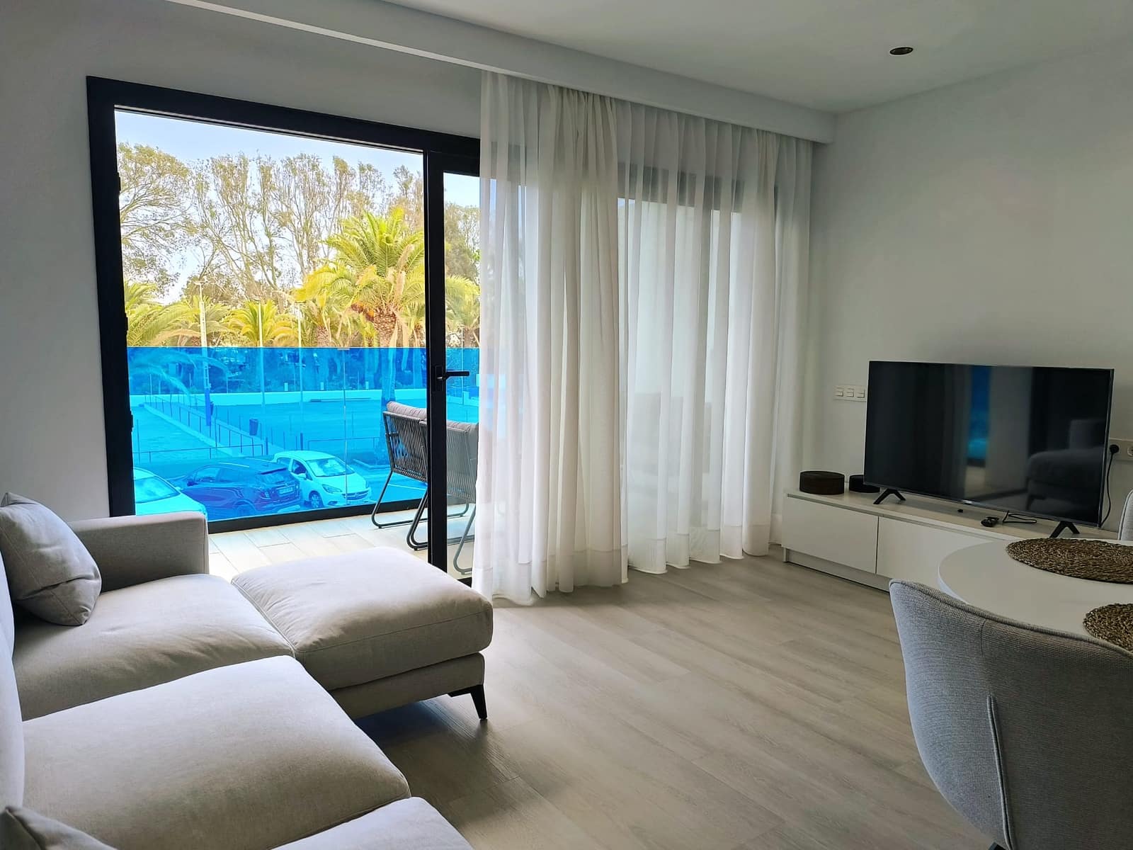2 bedroom Apartment for rent in Arguineguin with garage - € 1,690 (Ref: 9850405)