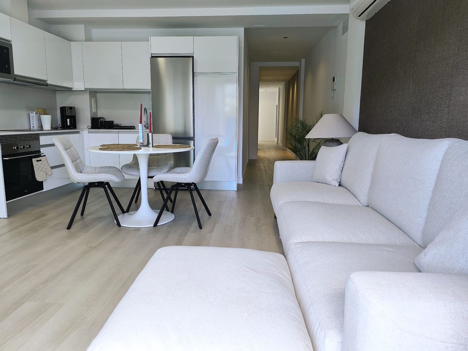 2 bedroom Apartment for rent in Arguineguin with garage - € 1,690 (Ref: 9850405)