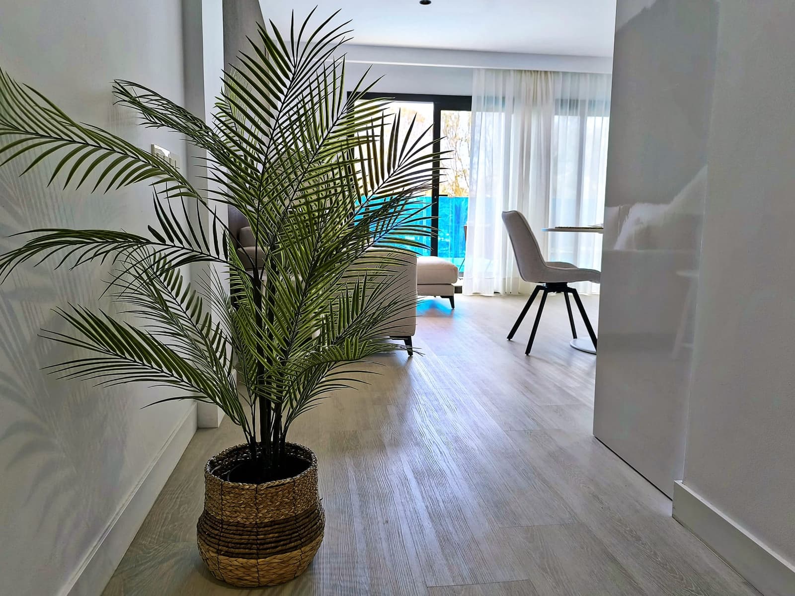 2 bedroom Apartment for rent in Arguineguin with garage - € 1,690 (Ref: 9850405)