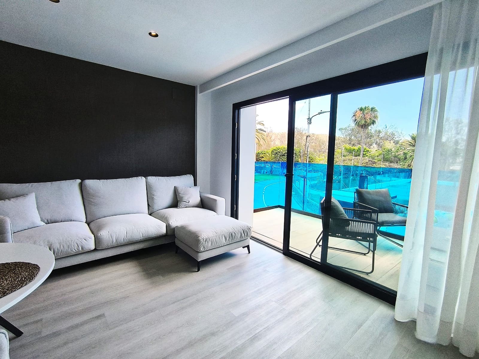 2 bedroom Apartment for rent in Arguineguin with garage - € 1,690 (Ref: 9850405)