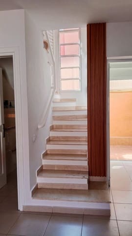 1 makuuhuone Bungalow vuokrattavana paikassa San Agustín, San Bartolomé de Tirajana mukana uima-altaan 
autotalli - 1 200 € (Ref: 9874423)