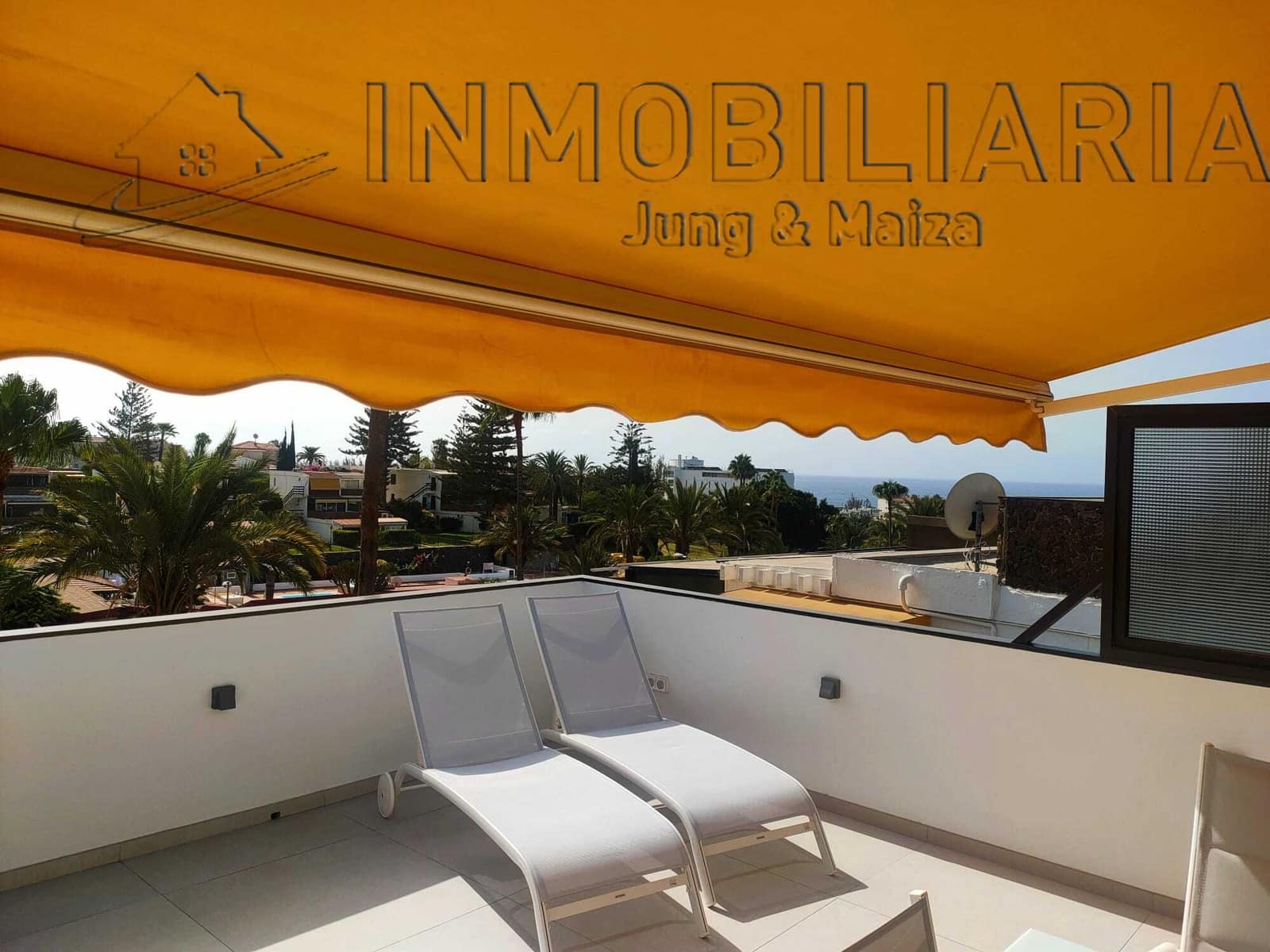 2 slaapkamer Appartement te huur in San Agustin met zwembad garage - € 1.500 (Ref: 9891067)