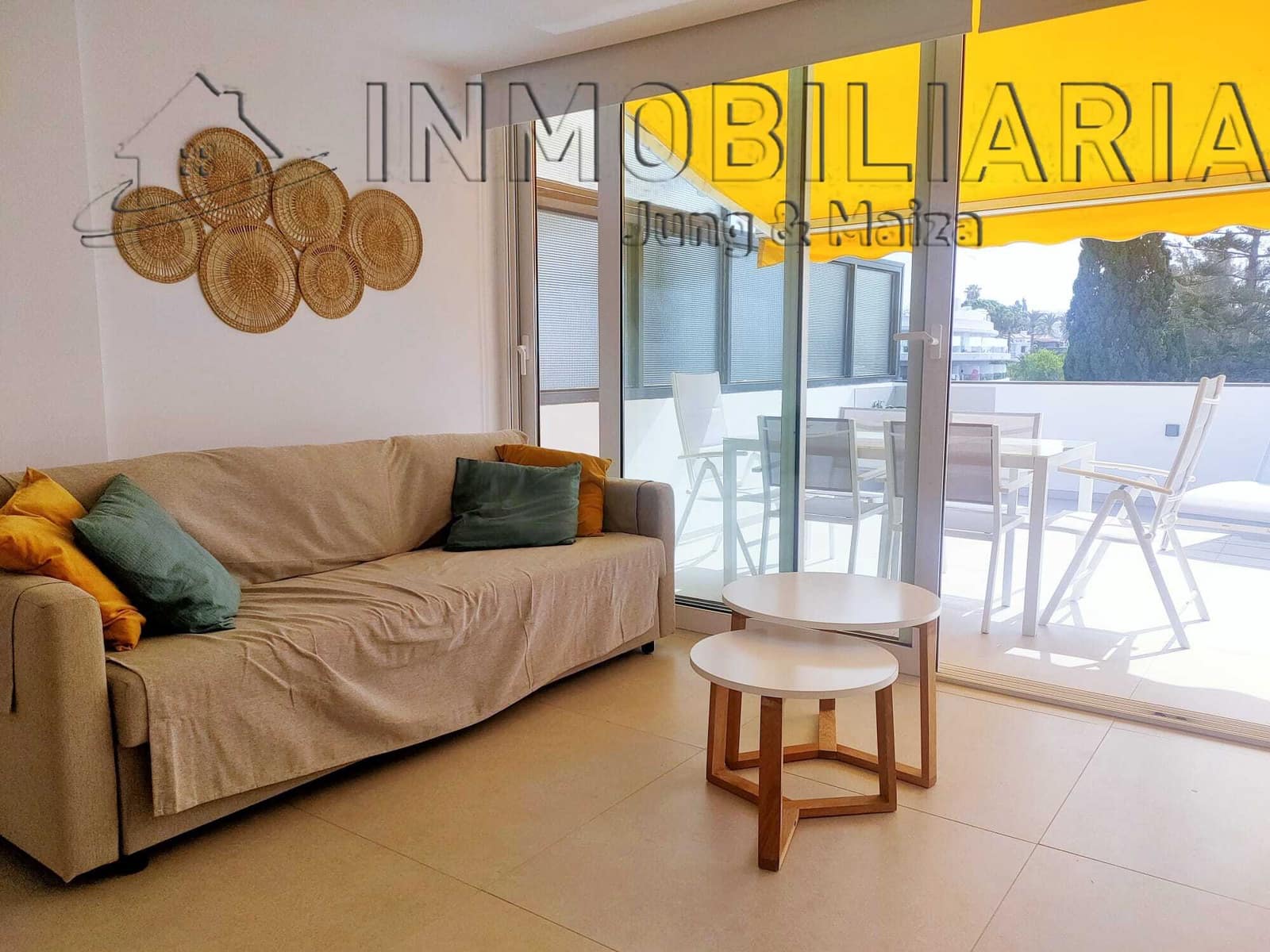 2 slaapkamer Appartement te huur in San Agustin met zwembad garage - € 1.500 (Ref: 9891067)