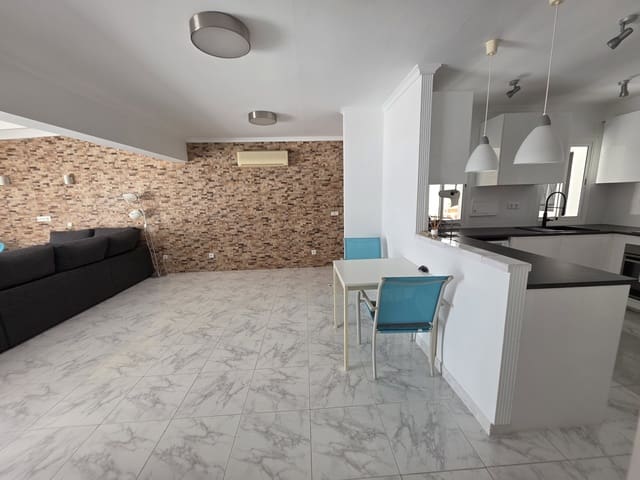 Bungalow de 3 chambres à louer à San Agustín, San Bartolomé de Tirajana avec piscine - 2 500 € (Ref: 9946744)