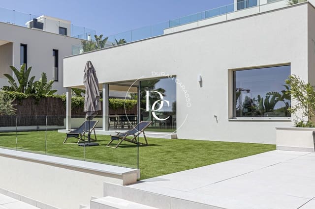 5 sypialnia Willa na sprzedaż w Sitges z basenem - 2 490 000 € (Ref: 10000162)