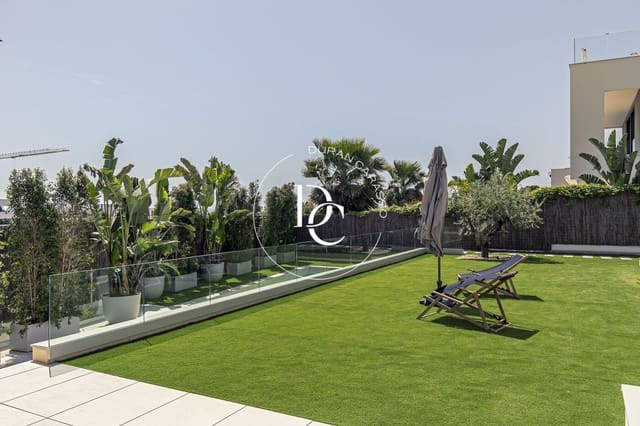 5 sypialnia Willa na sprzedaż w Sitges z basenem - 2 490 000 € (Ref: 10000162)