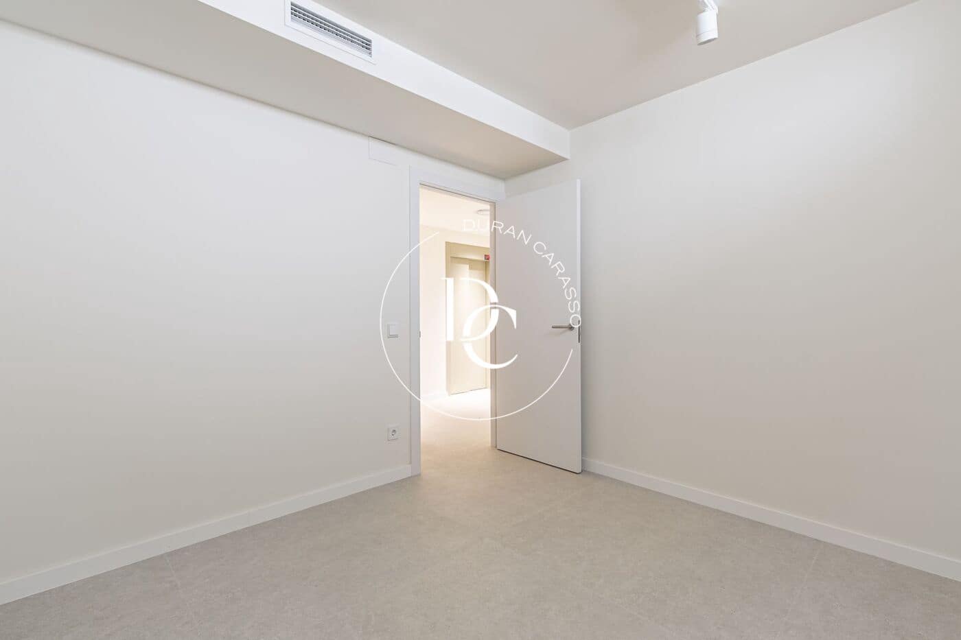 5 sypialnia Willa na sprzedaż w Sitges z basenem - 2 490 000 € (Ref: 10000162)