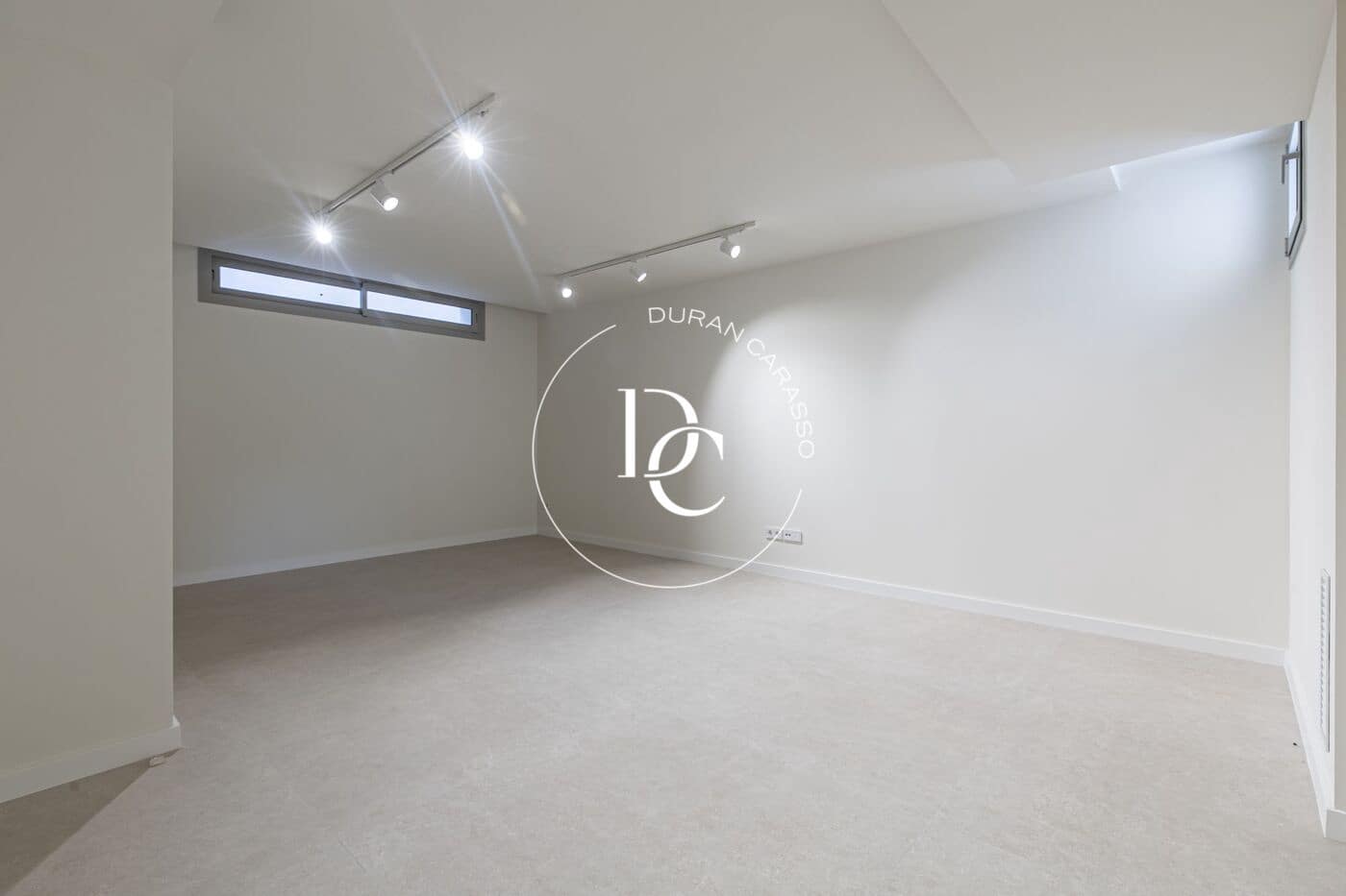5 sypialnia Willa na sprzedaż w Sitges z basenem - 2 490 000 € (Ref: 10000162)