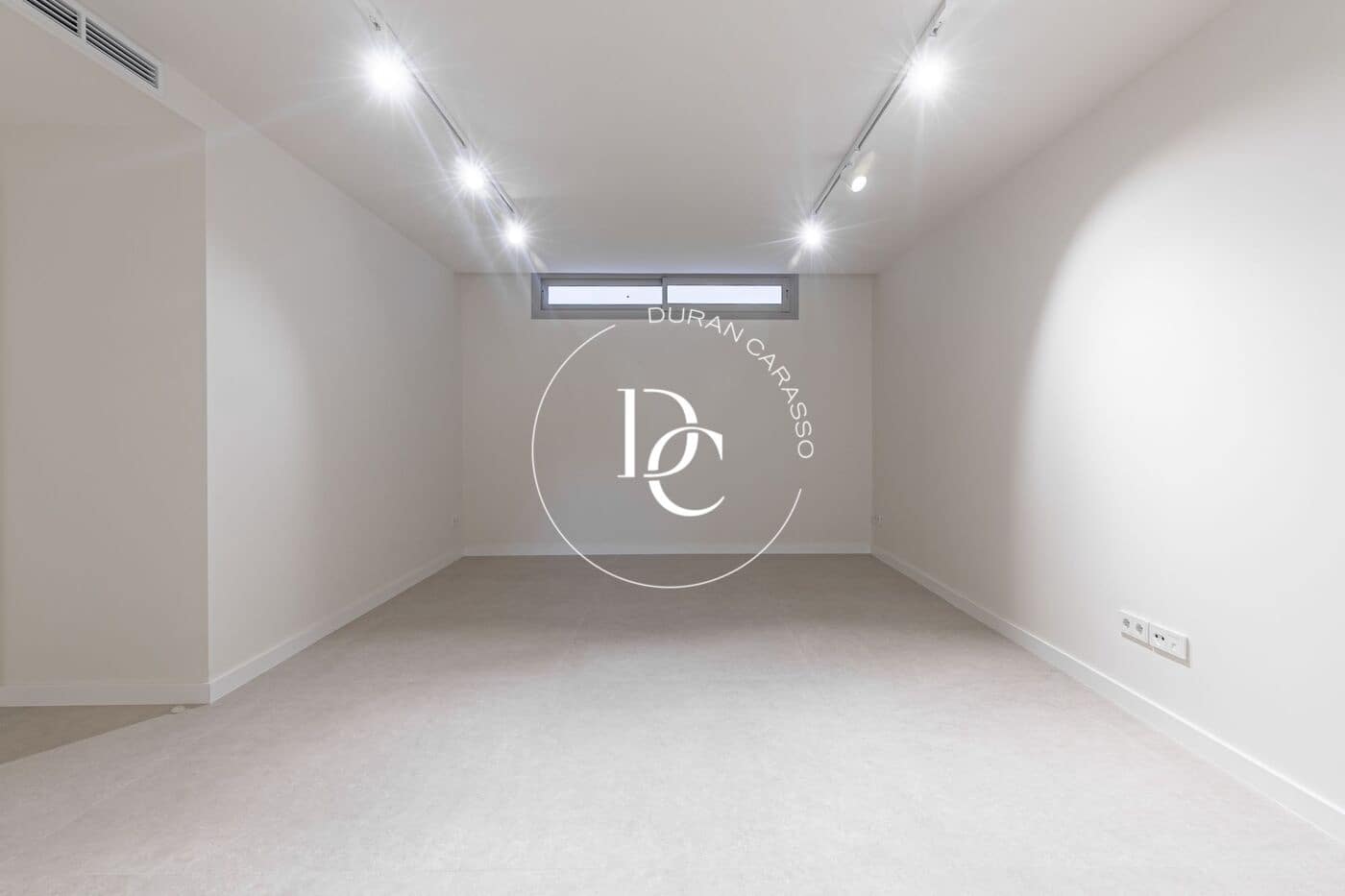 5 sypialnia Willa na sprzedaż w Sitges z basenem - 2 490 000 € (Ref: 10000162)