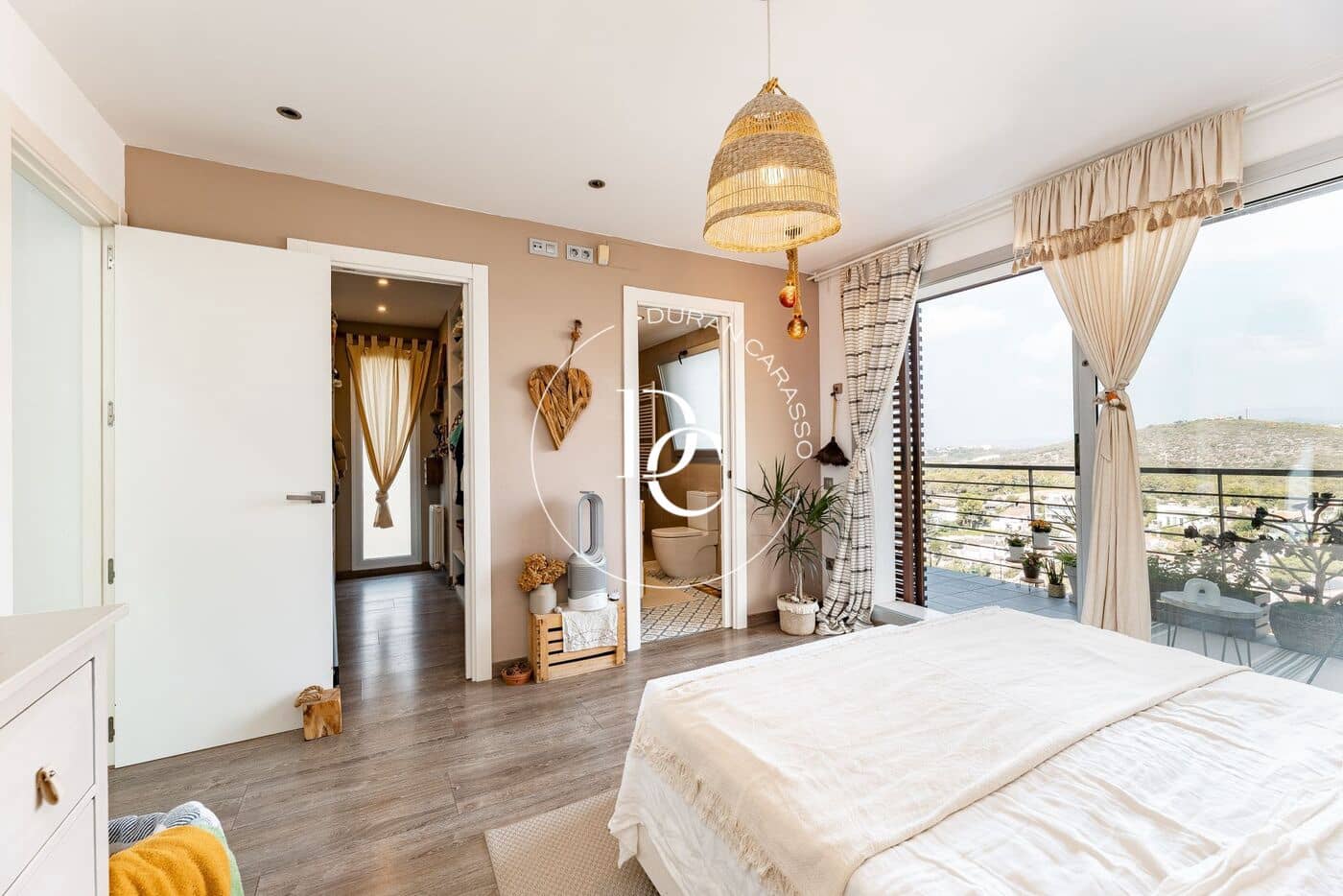 4 sypialnia Willa na sprzedaż w Sitges - 1 150 000 € (Ref: 10000163)