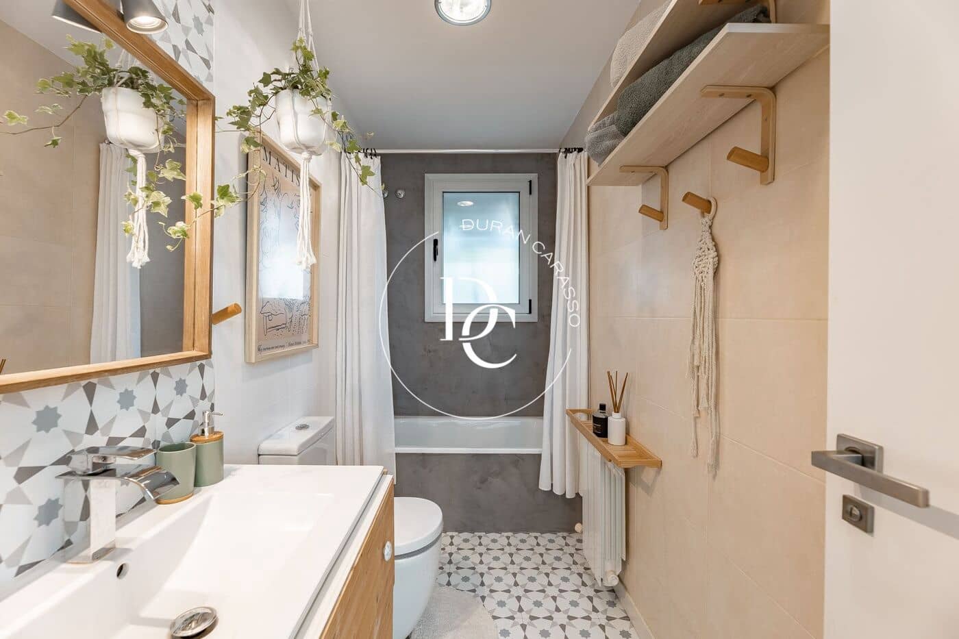 4 sypialnia Willa na sprzedaż w Sitges - 1 150 000 € (Ref: 10000163)