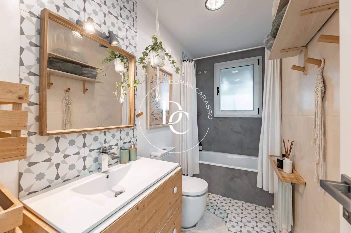 4 sypialnia Willa na sprzedaż w Sitges - 1 150 000 € (Ref: 10000163)