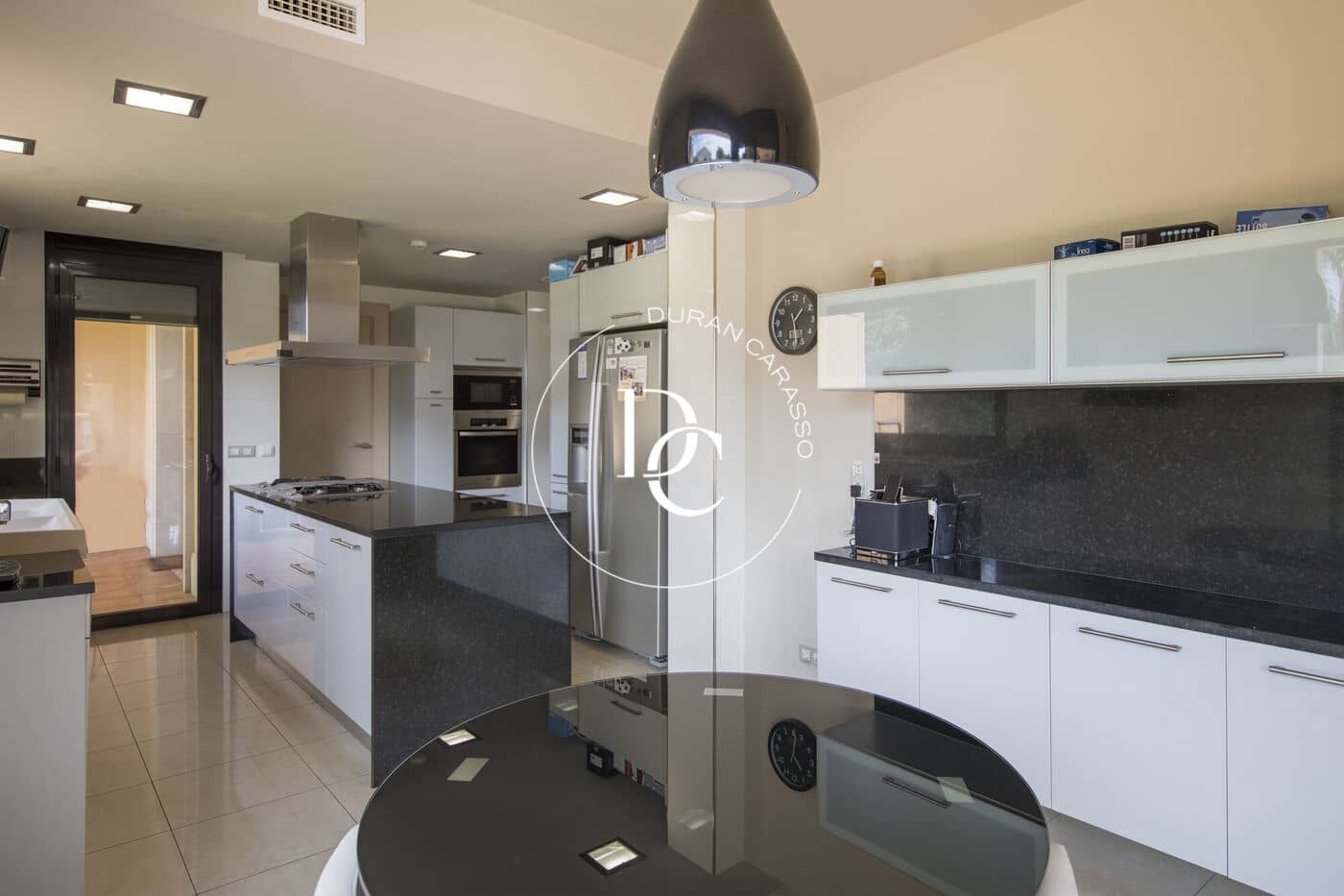 4 makuuhuone Huvila vuokrattavana paikassa Sitges mukana uima-altaan 
autotalli - 10 900 € (Ref: 10000164)