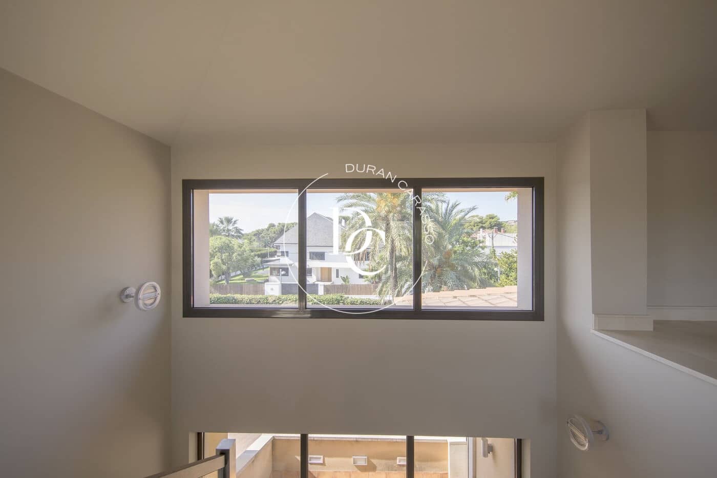 4 makuuhuone Huvila vuokrattavana paikassa Sitges mukana uima-altaan 
autotalli - 10 900 € (Ref: 10000164)
