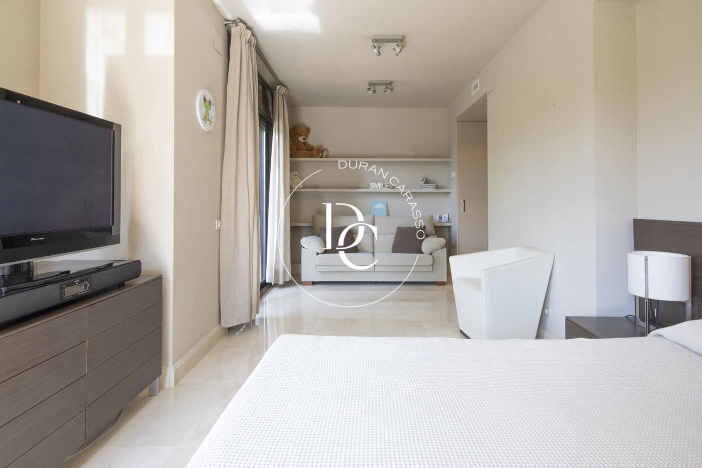 4 makuuhuone Huvila vuokrattavana paikassa Sitges mukana uima-altaan 
autotalli - 10 900 € (Ref: 10000164)