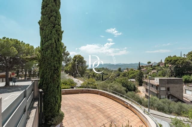 4 bedroom Villa for sale in Molins de Rei - € 890,000 (Ref: 10011568)
