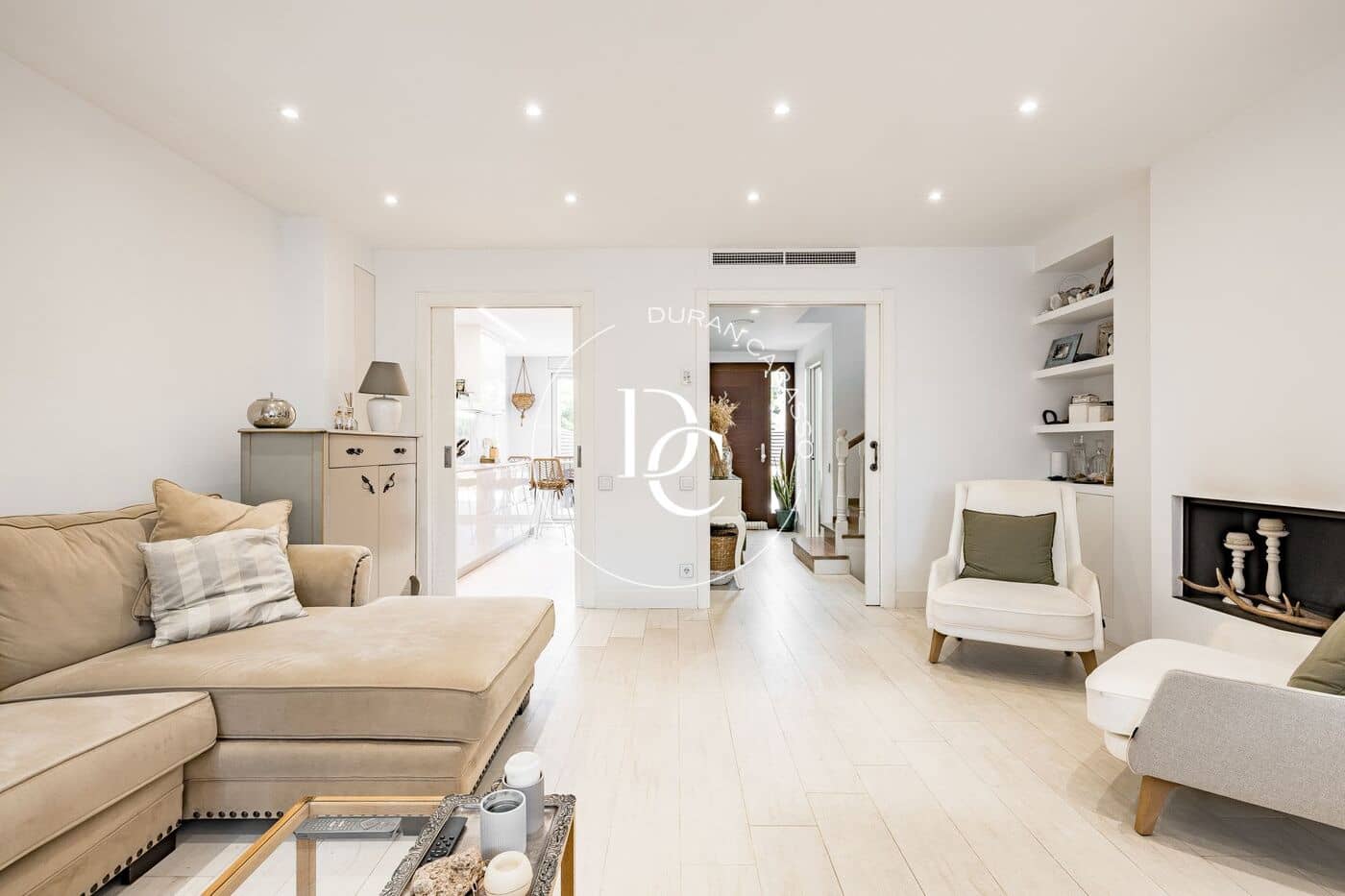 Chalet de 5 habitaciones en Sant Joan Despí en venta - 1.060.000 € (Ref: 10011569)