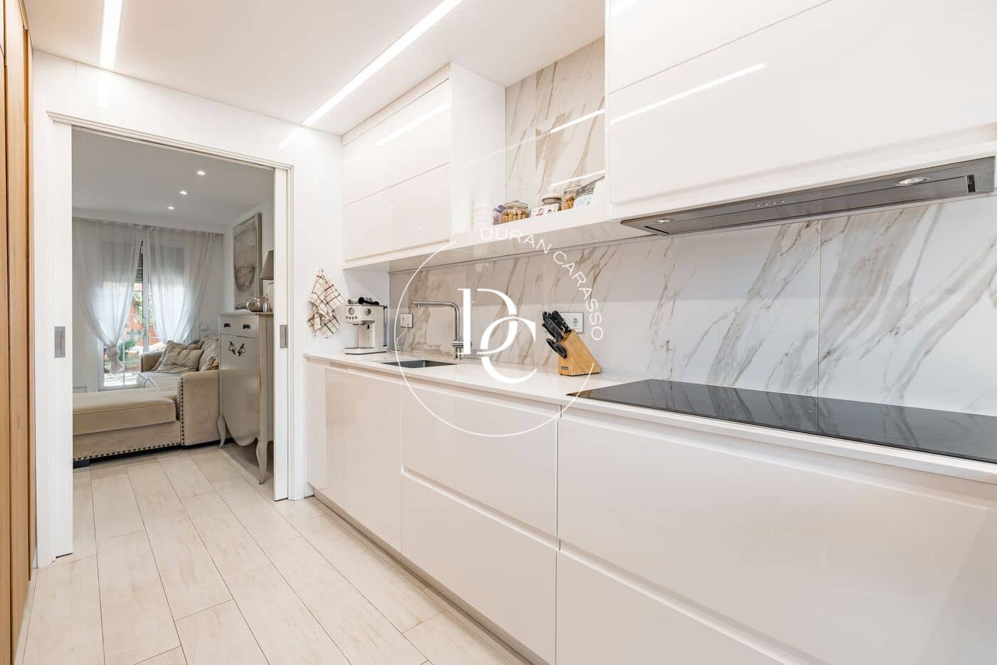 Chalet de 5 habitaciones en Sant Joan Despí en venta - 1.060.000 € (Ref: 10011569)