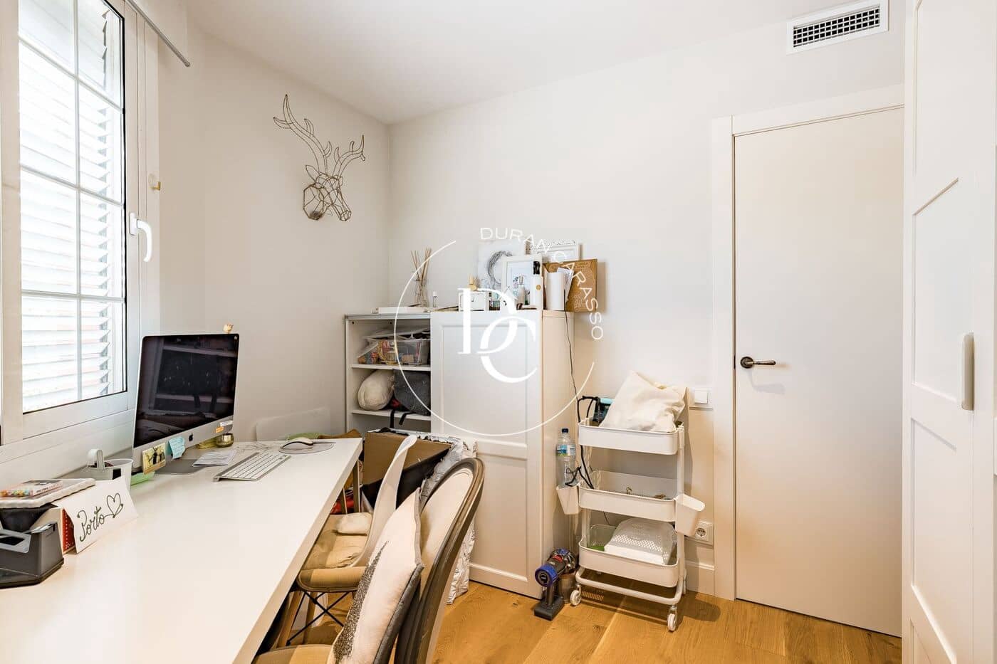 Chalet de 5 habitaciones en Sant Joan Despí en venta - 1.060.000 € (Ref: 10011569)
