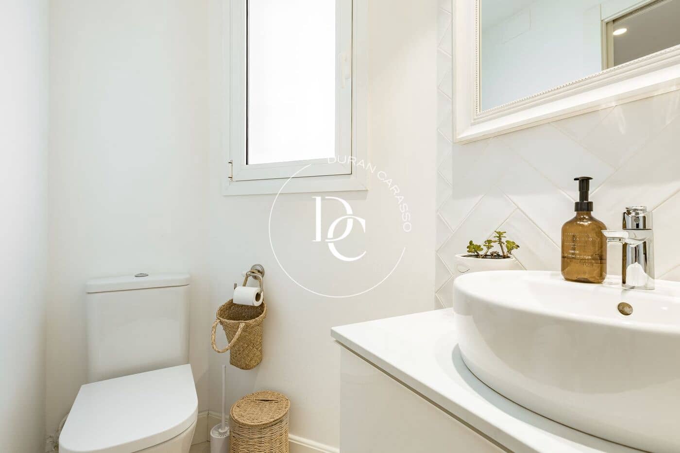 Chalet de 5 habitaciones en Sant Joan Despí en venta - 1.060.000 € (Ref: 10011569)