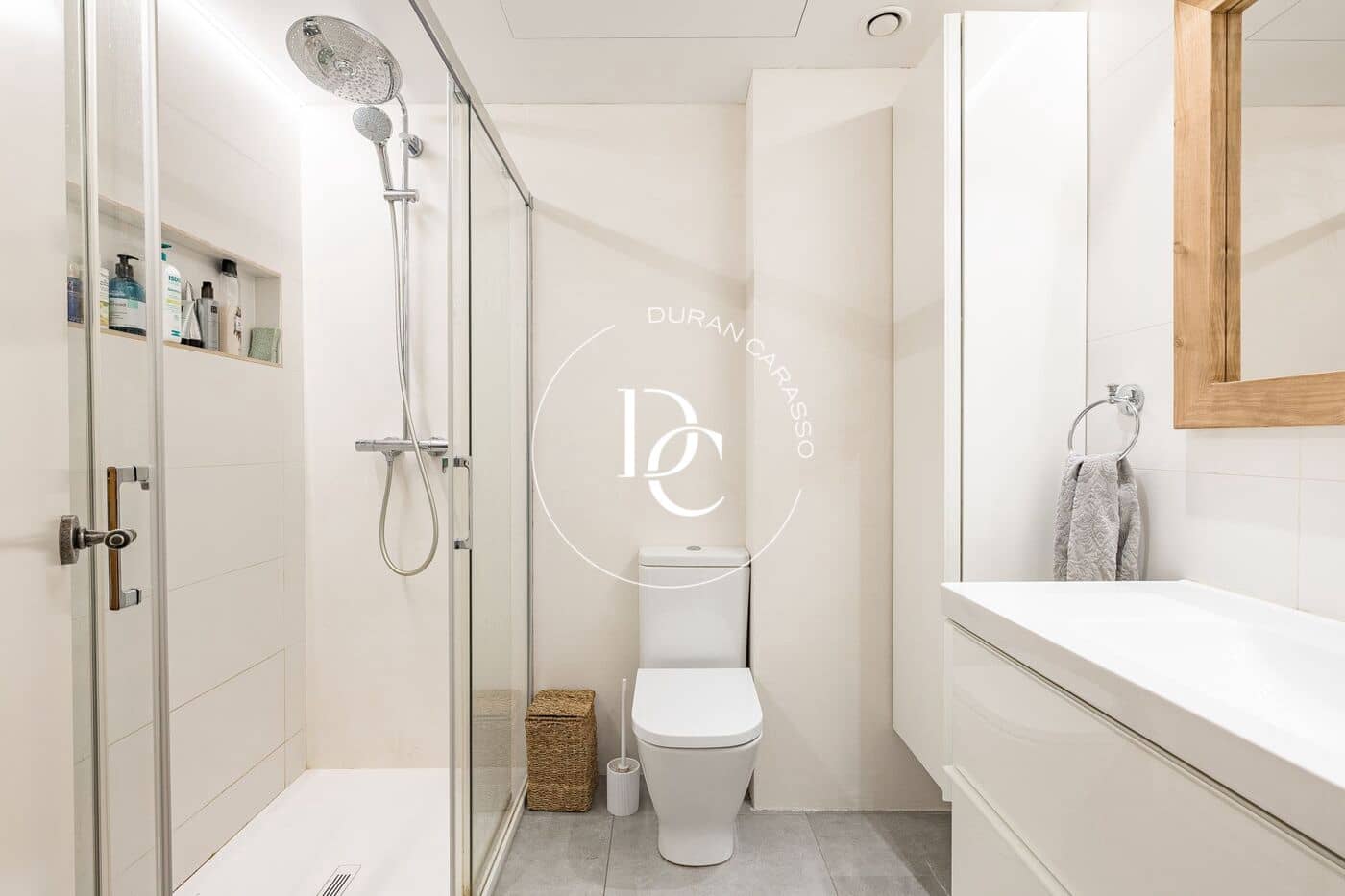 Chalet de 5 habitaciones en Sant Joan Despí en venta - 1.060.000 € (Ref: 10011569)