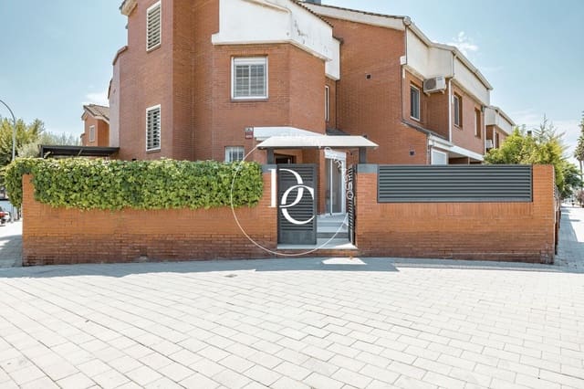 Chalet de 5 habitaciones en Sant Joan Despí en venta - 1.060.000 € (Ref: 10011569)