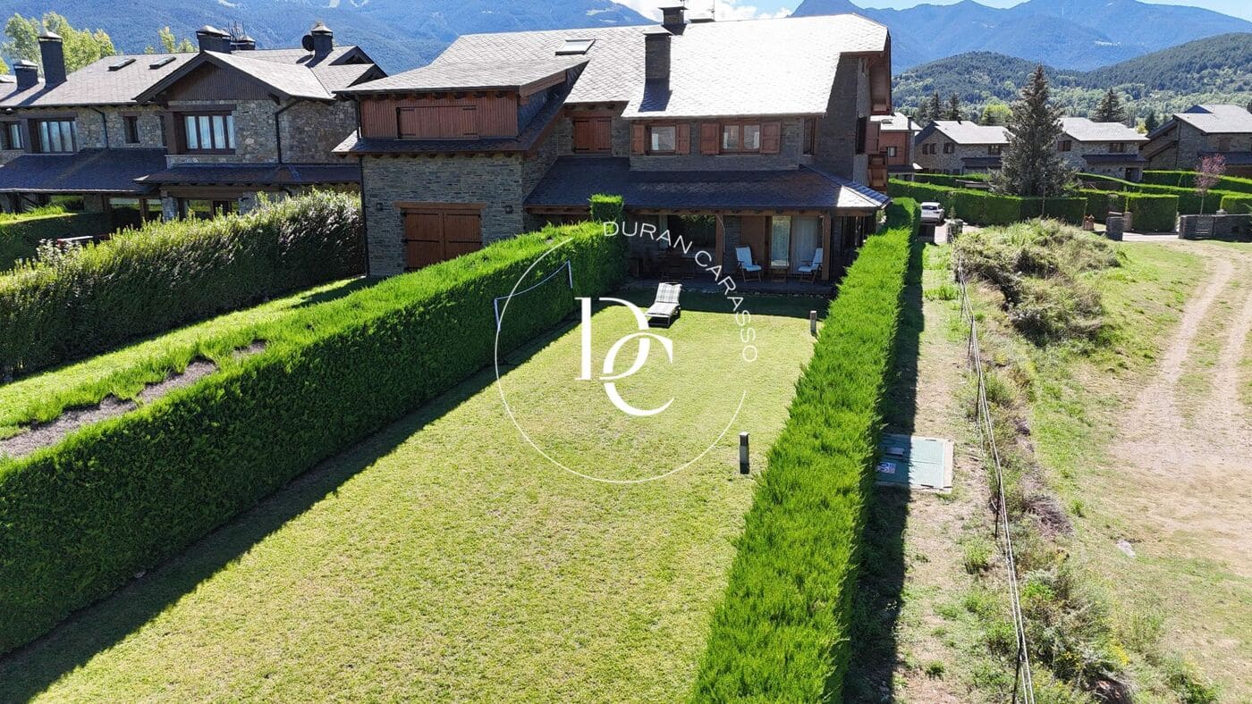 4 sovrum Semi-fristående Villa till salu i Prats i Sansor - 980 000 € (Ref: 10081115)