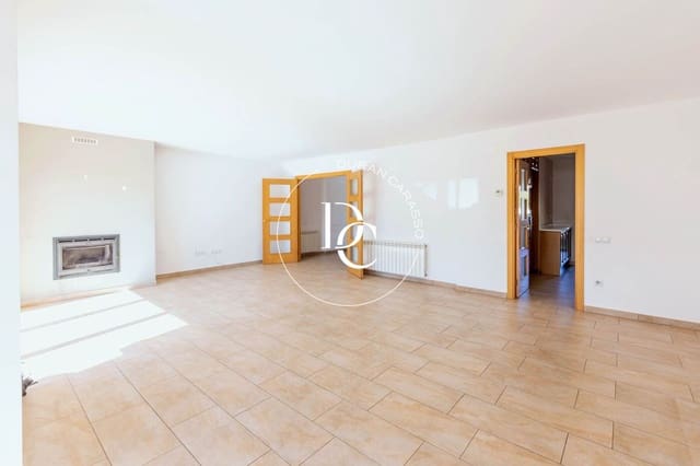 5 chambre Villa/Maison à vendre à Puigcerdà avec garage - 1 030 000 € (Ref: 10086106)