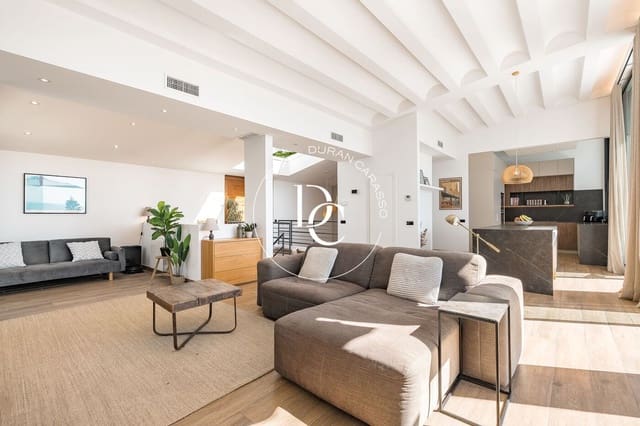 5 makuuhuone Huvila myytävänä paikassa Sitges - 1 950 000 € (Ref: 10086107)